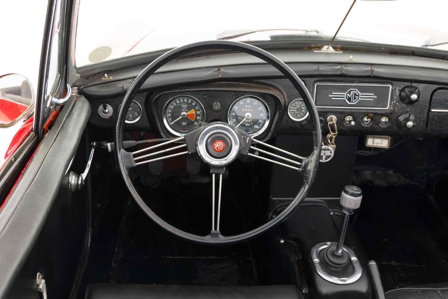 MG B ROADSTER EX TARGA FLORIO - 1963